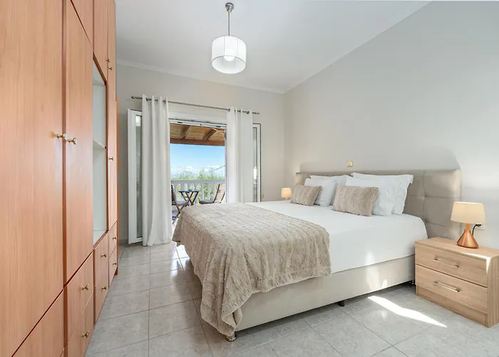 Rosa 3 Bedroom With Sea View